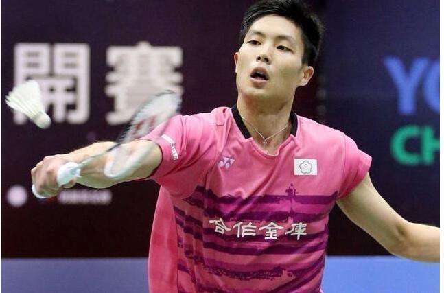 球迷们在期 球迷们在期